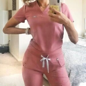 Womens figs mineral mauve casma top zamora jogger